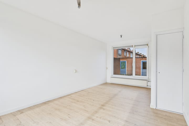 Photo 6 of Visartstraat 37