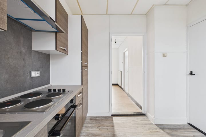 Photo 11 of Visartstraat 37