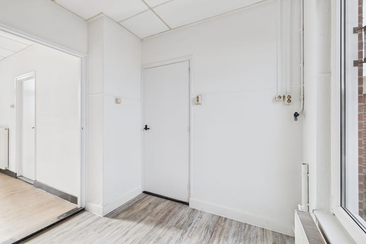 Photo 12 of Visartstraat 37