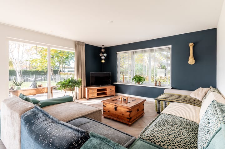 Photo 2 of Linnaeusweg 9