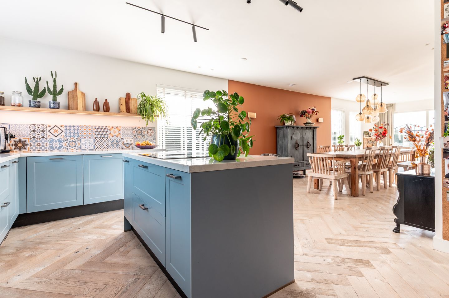 Photo 14 of Linnaeusweg 9