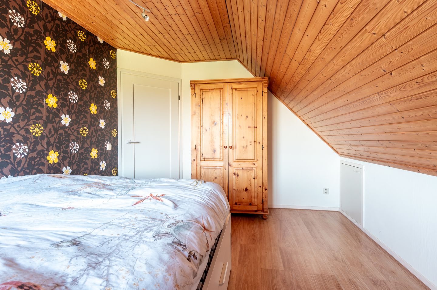 Photo 34 of Linnaeusweg 9