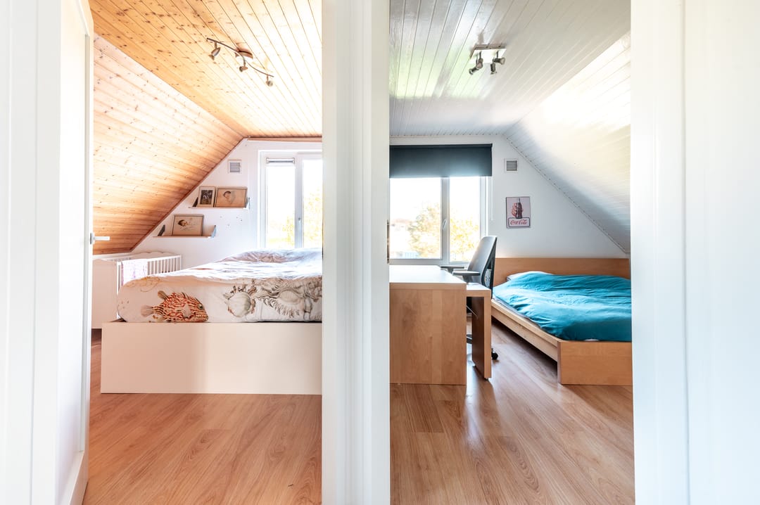 Photo 37 of Linnaeusweg 9