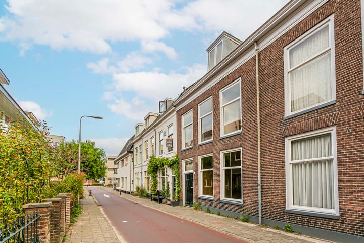 Photo 2 of Heiligenbergerweg 22