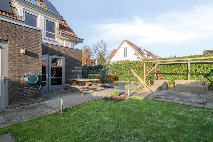 Foto 50 van Ereprijs 9