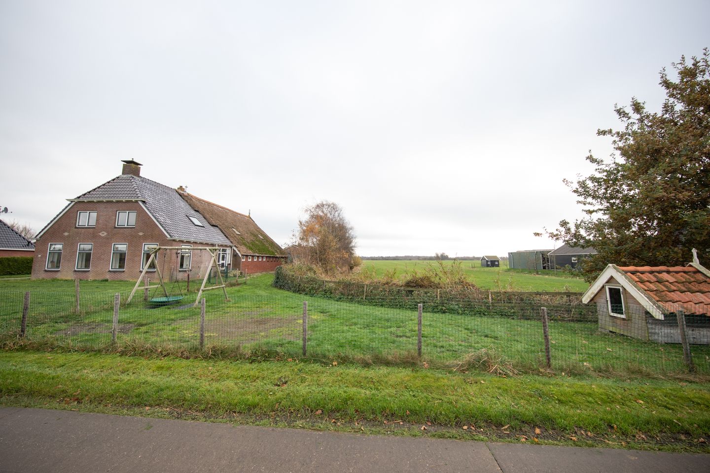 Bekijk foto 1 van Miedwei 28