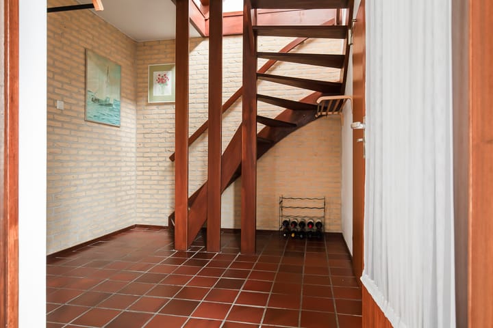 Photo 10 of Massenetstraat 2