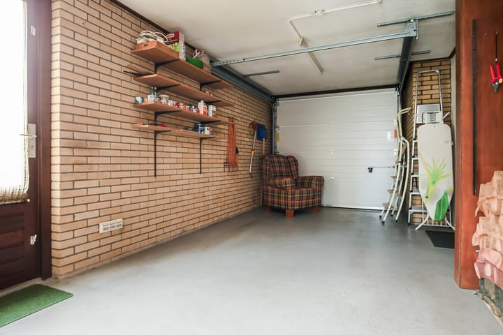 Photo 23 of Massenetstraat 2