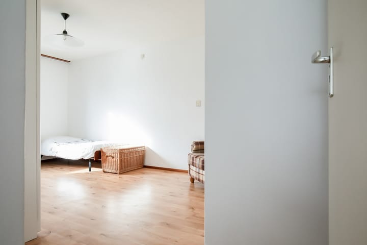 Photo 33 of Massenetstraat 2