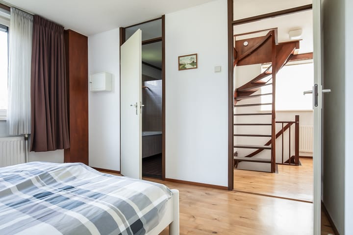 Photo 29 of Massenetstraat 2