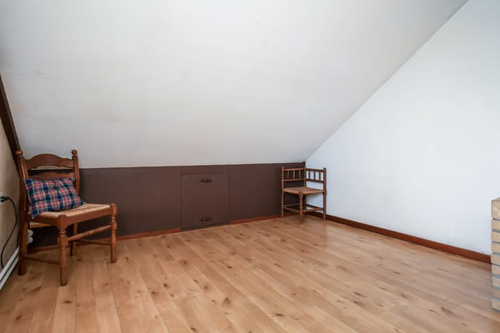 Photo 44 of Massenetstraat 2