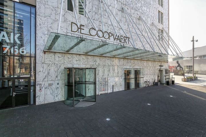 Foto 2 van Blaak 740