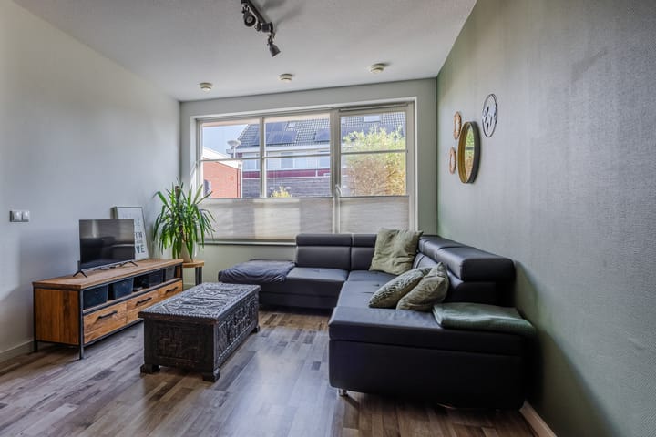 Photo 13 of Klaproos 72