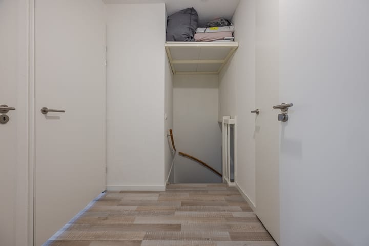 Photo 19 of Klaproos 72