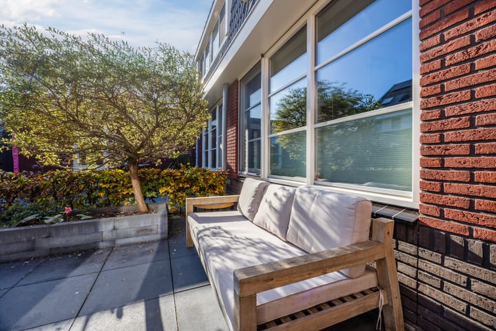 Photo 34 of Klaproos 72