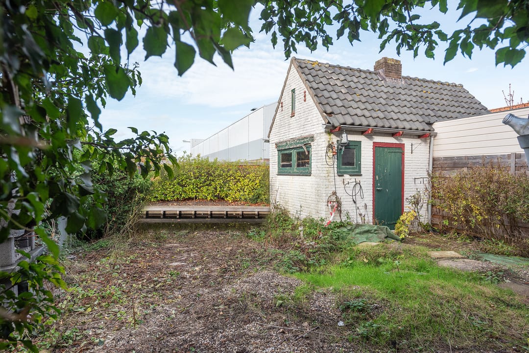 Photo 2 of Oosteinderweg 21-A