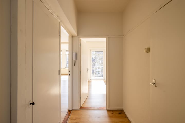 Foto 6 van Herman Robbersstraat 100-E