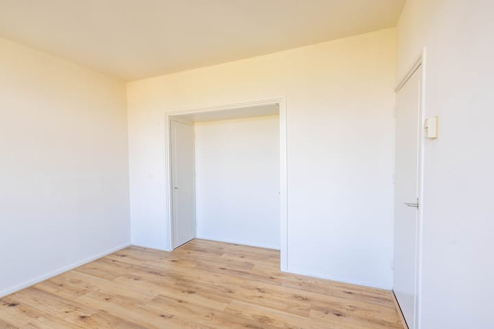 Foto 11 van Herman Robbersstraat 100-E