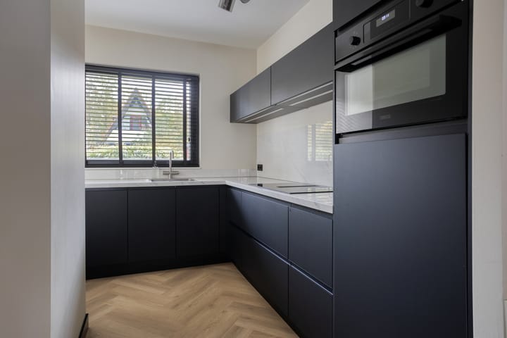 Photo 4 of Rode Beuk 58