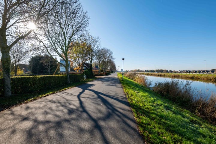Foto 13 van Kanaalweg Oostzijde