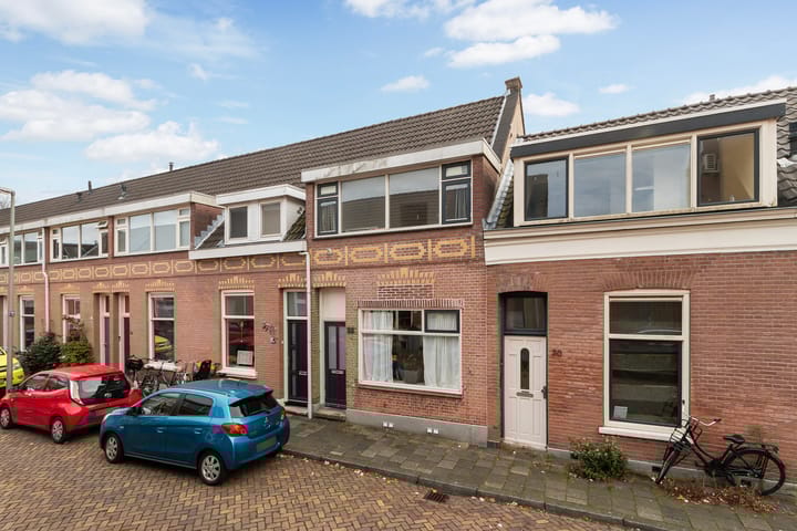 Photo 5 of Rozenstraat 28