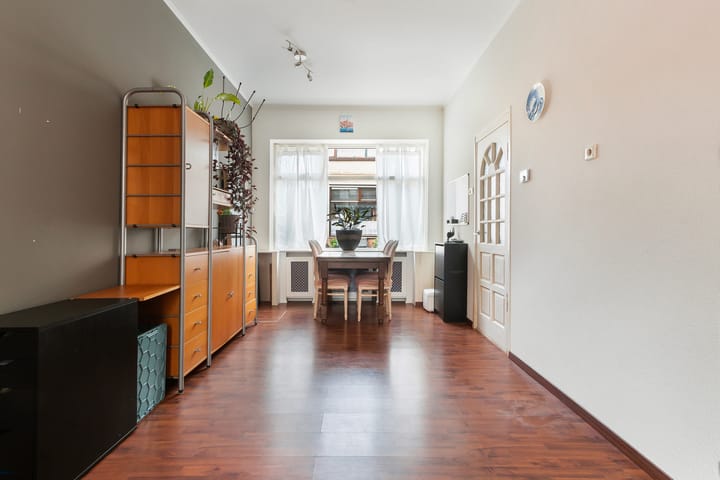 Photo 12 of Rozenstraat 28