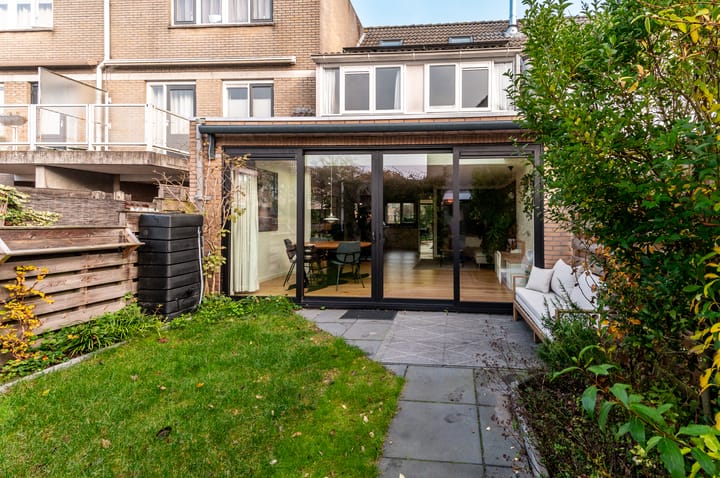 Foto 33 van Zwanenburgplantsoen 22