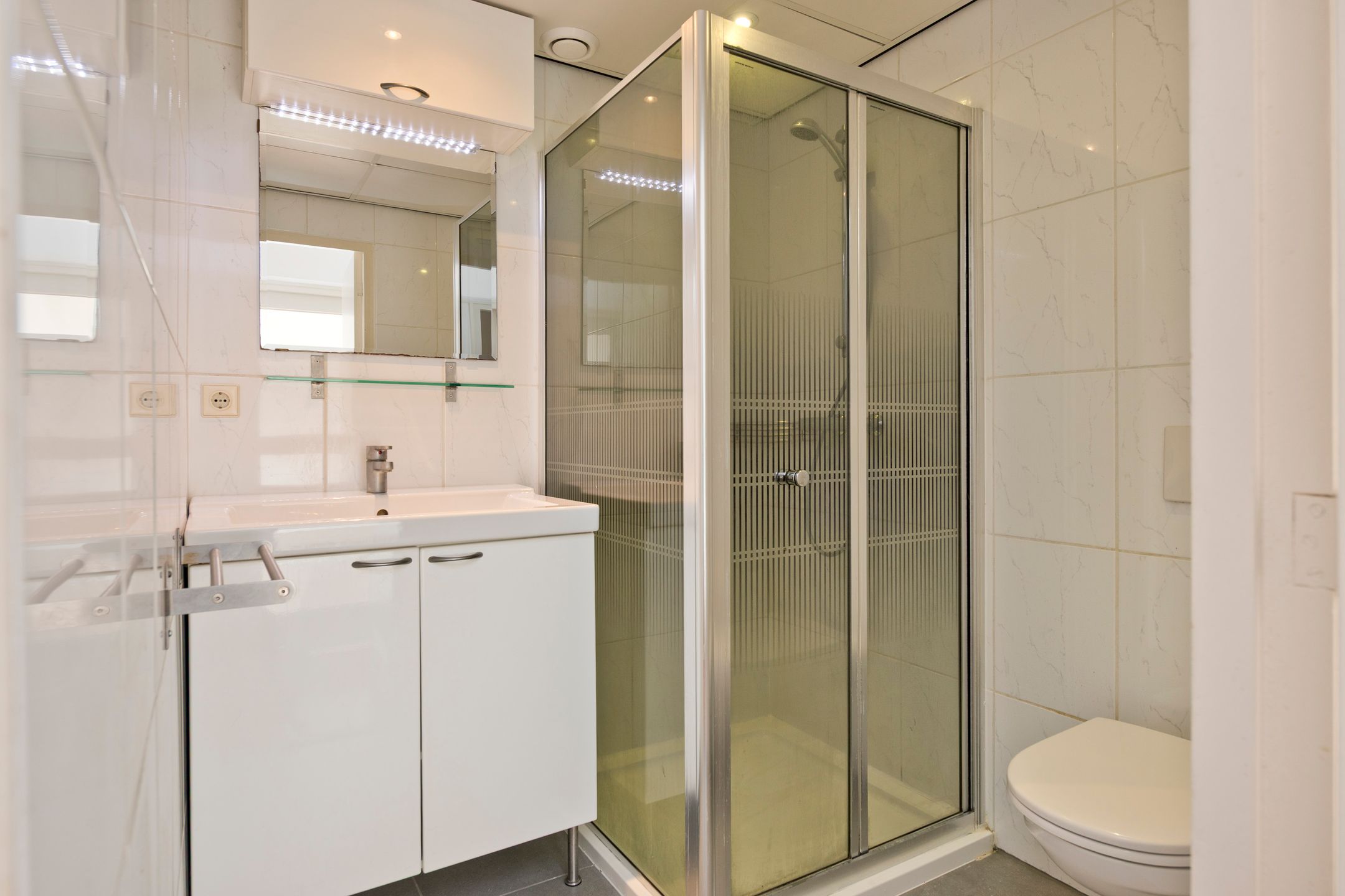 Foto 18 van Van Huevenstraat 39