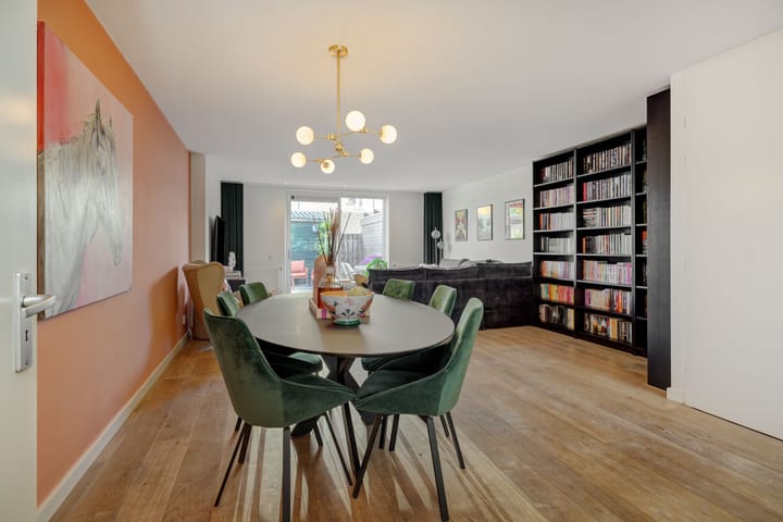 Foto 8 van Valeriaan 28