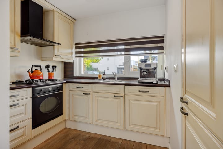 Foto 11 van Valeriaan 28