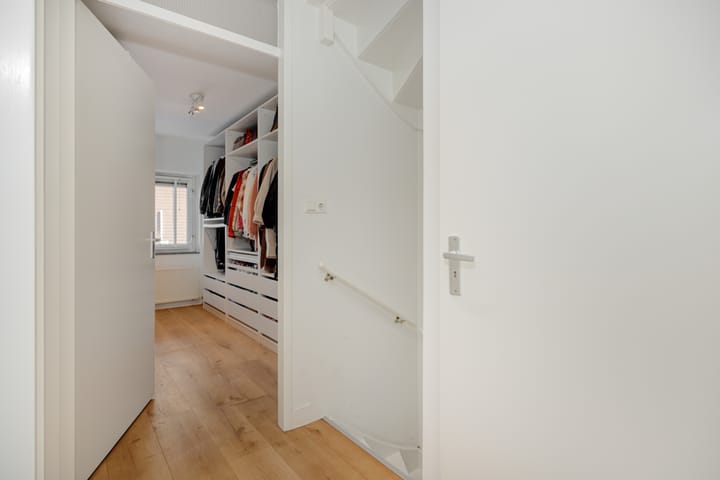 Foto 14 van Valeriaan 28