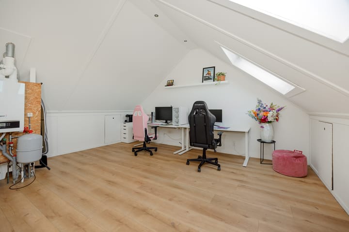 Foto 22 van Valeriaan 28