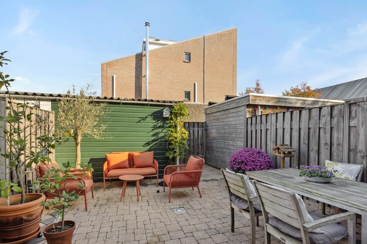 Foto 25 van Valeriaan 28