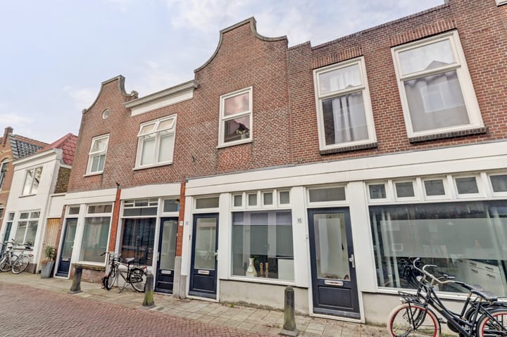 Walestraat 13