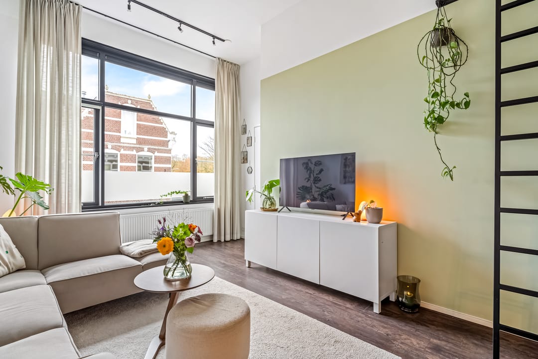 Photo 13 of Hendrik van Viandenstraat 35-B