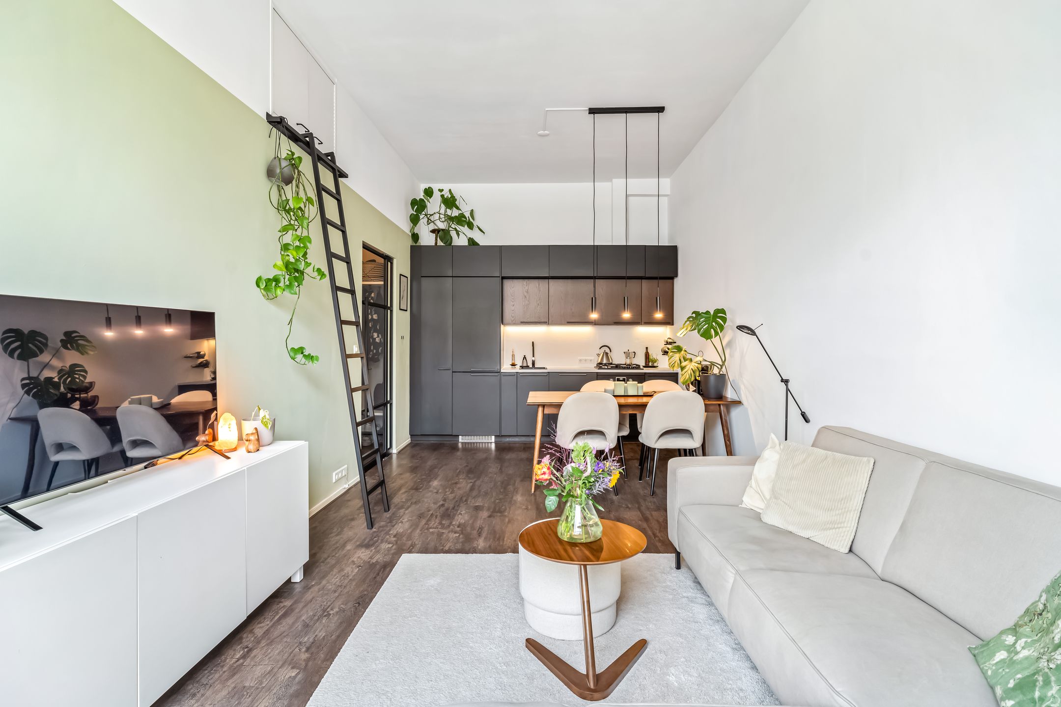 Photo 15 of Hendrik van Viandenstraat 35-B