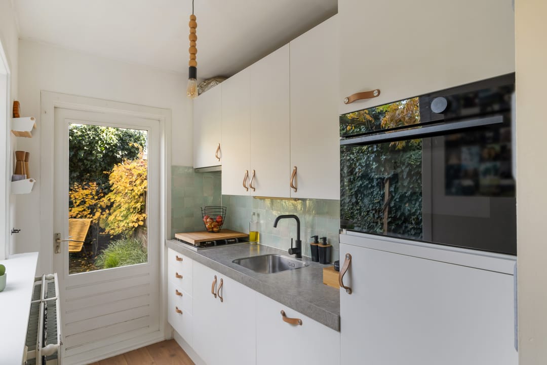 Foto 23 van Adriaan van Bergenstraat 31