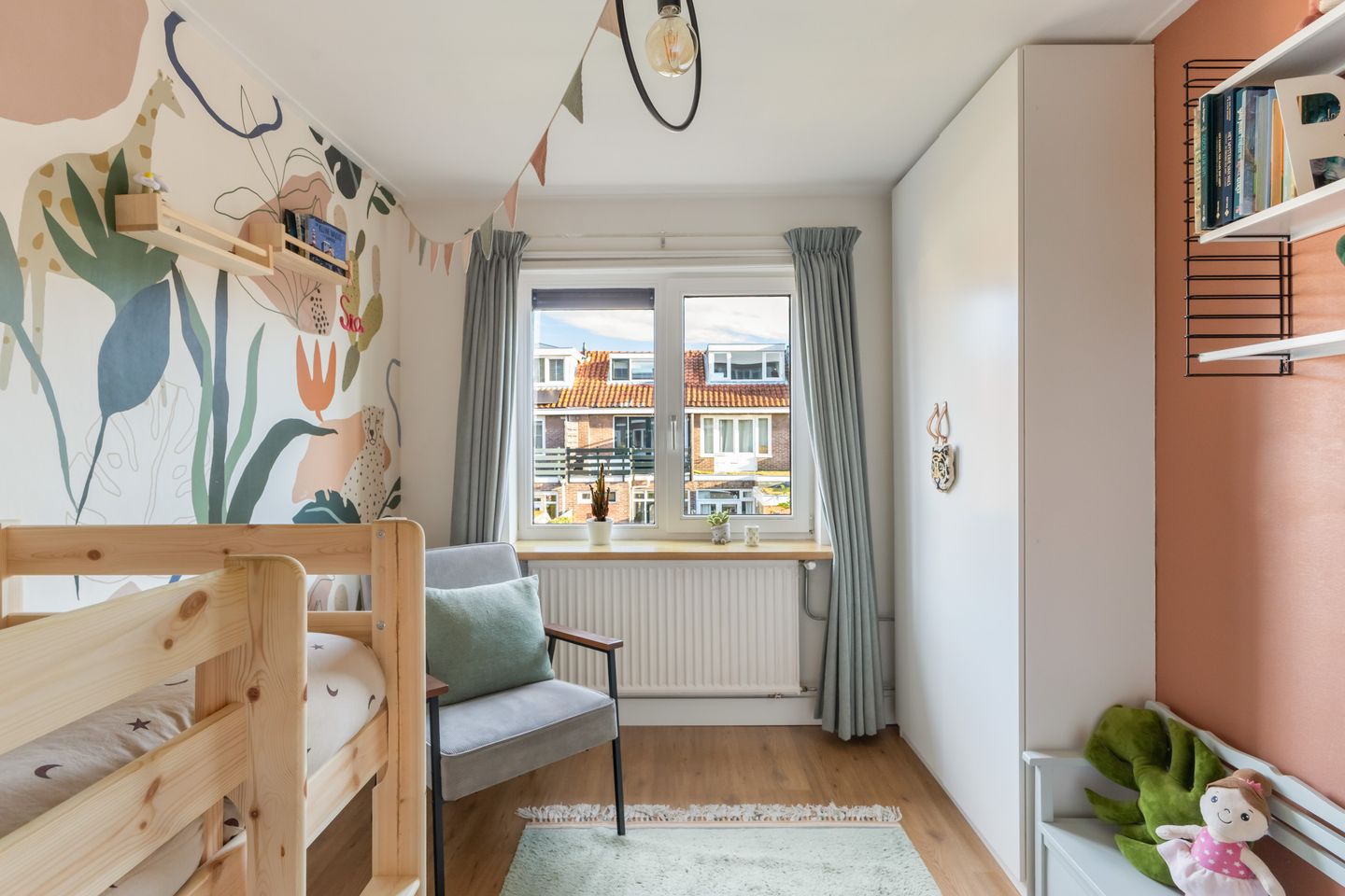 Foto 29 van Adriaan van Bergenstraat 31