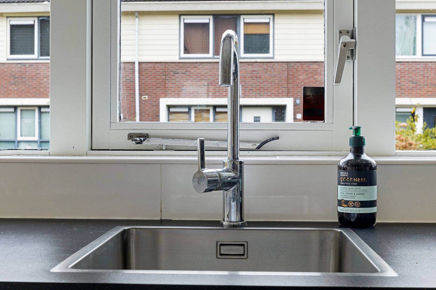 Foto 14 van Ed Hoornikstraat 12