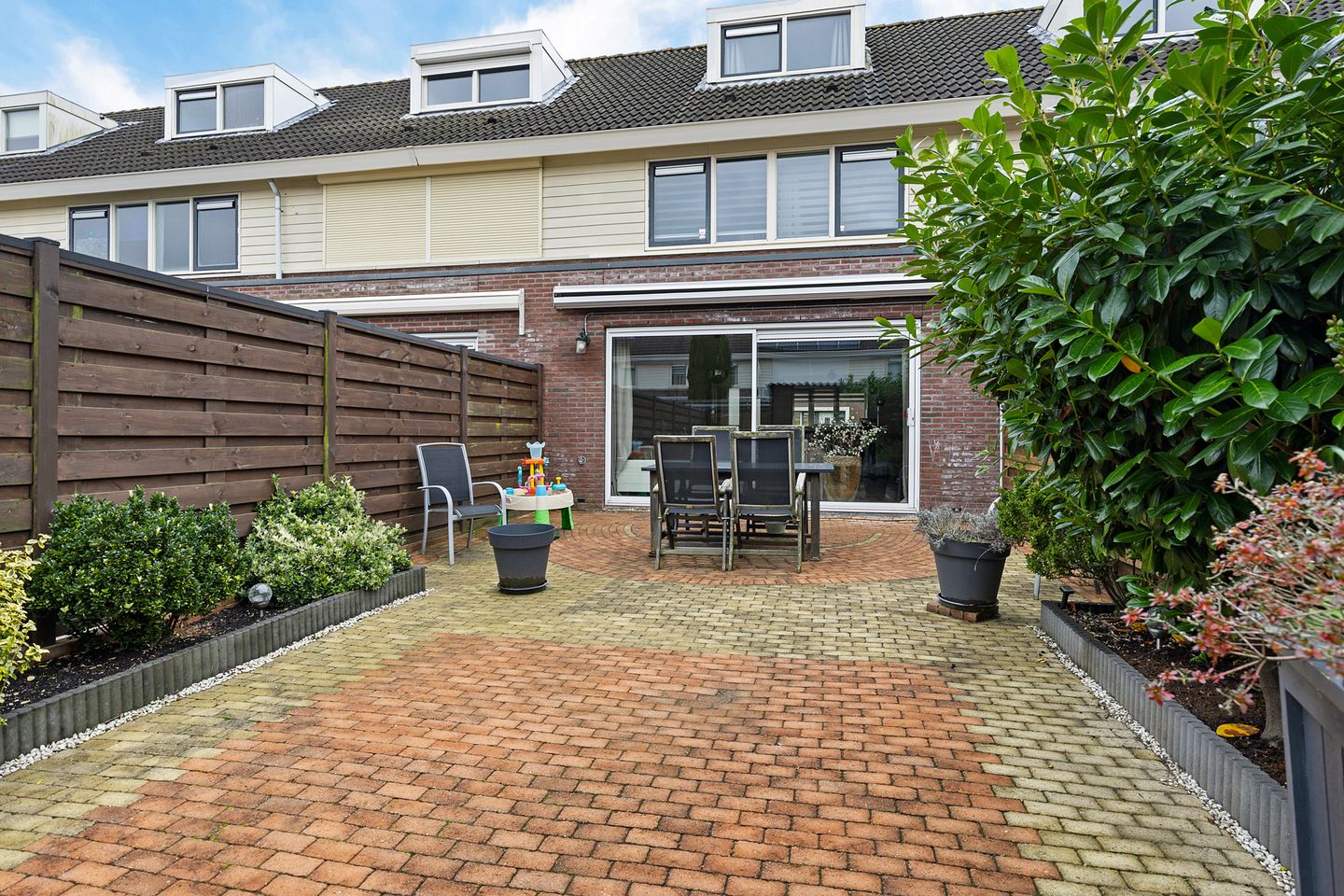 Foto 35 van Ed Hoornikstraat 12