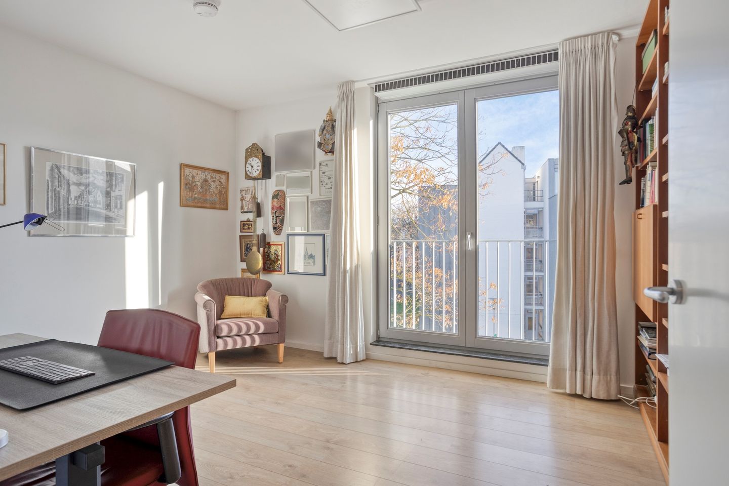 Photo 25 of Abtstraat 11-C