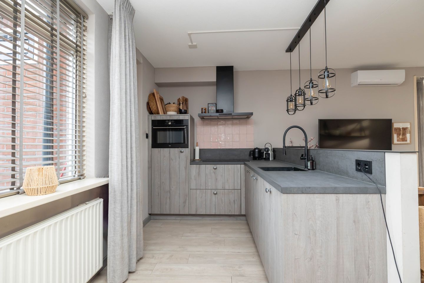 Photo 4 of Sloutersverlaat 48