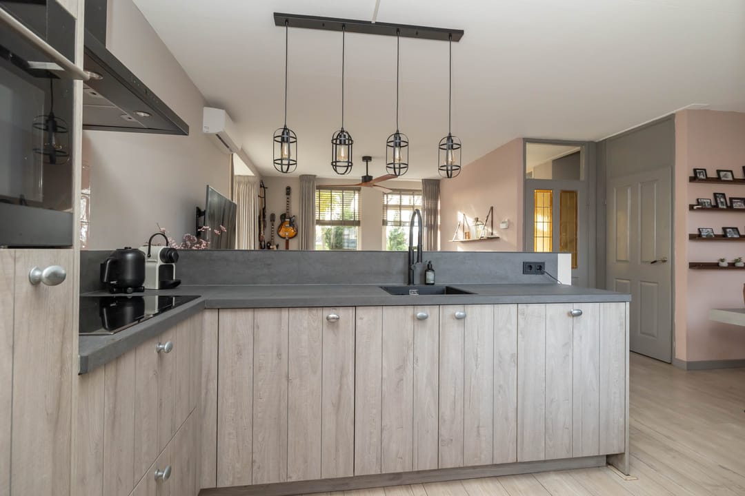 Photo 22 of Sloutersverlaat 48