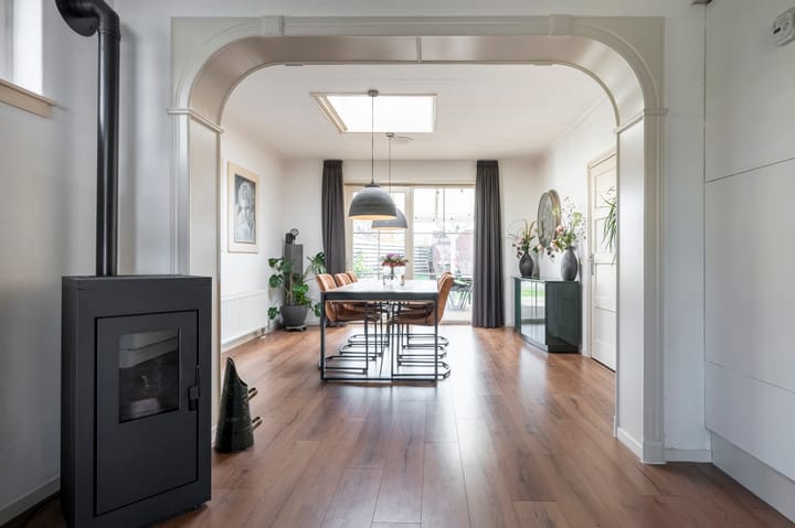 Photo 2 of Mr. J. van Lierstraat 20