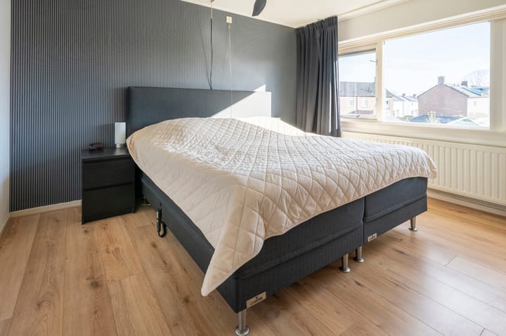 Foto 16 van Mr. J. van Lierstraat 20