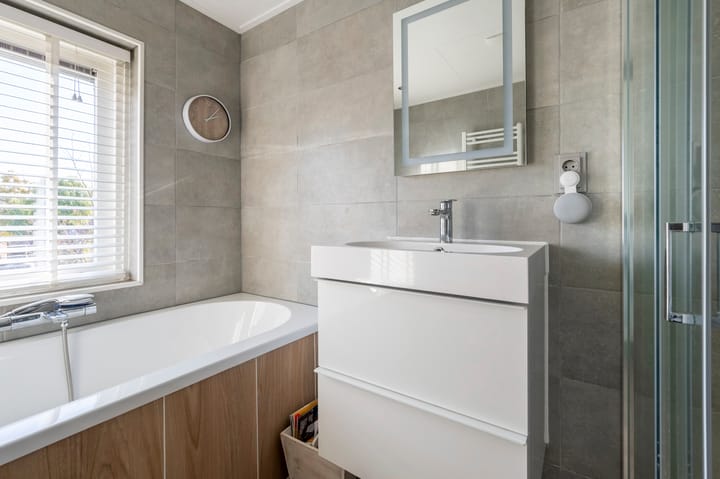 Foto 19 van Mr. J. van Lierstraat 20