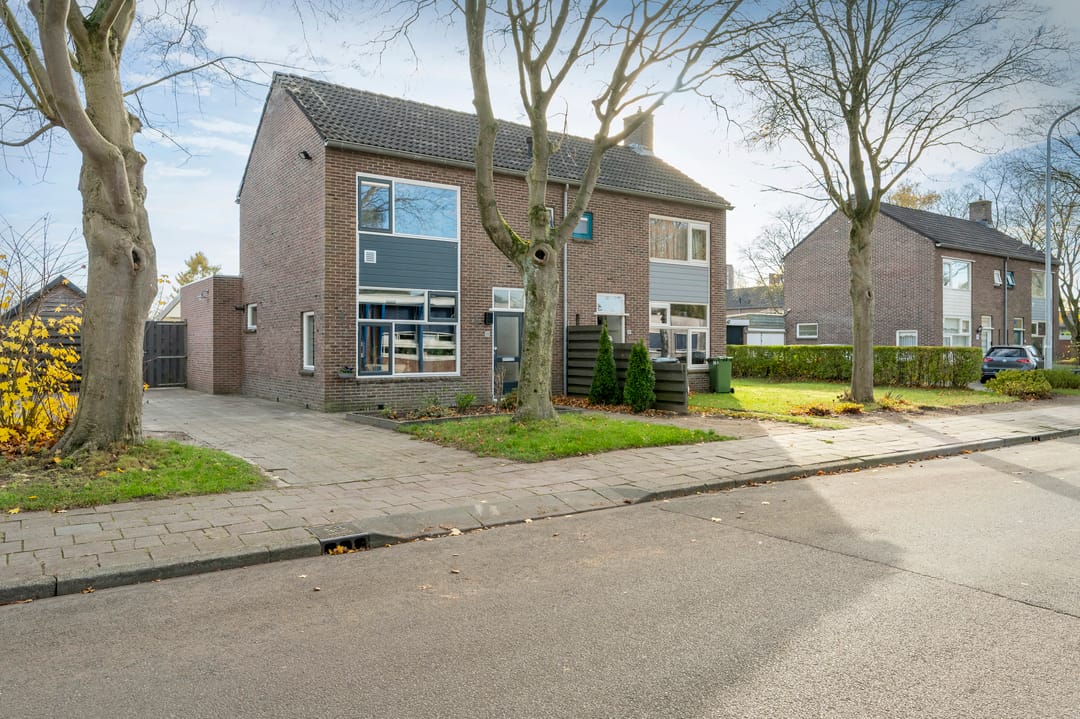 Foto 31 van Mr. J. van Lierstraat 20