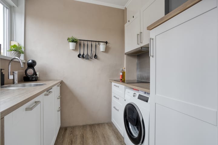 Photo 3 of Paulus Potterstraat 15