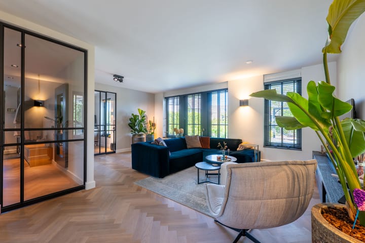 Photo 13 of Laantje van Bruijn 53