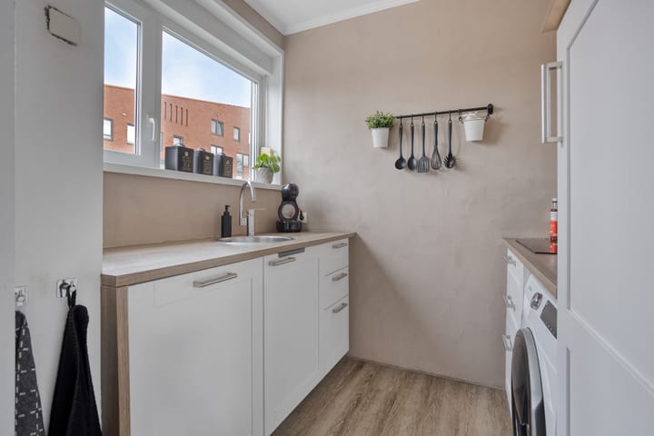 Foto 16 van Paulus Potterstraat 15